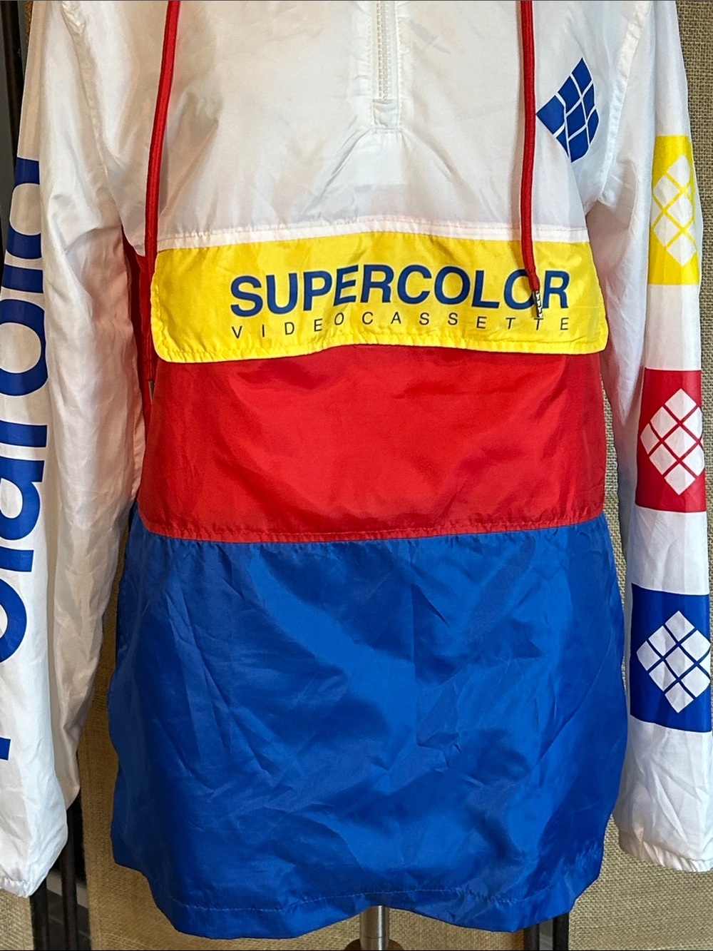 NWOT Polaroid Supercolor Kangaroo Pocket Front Windbreaker Men’s Size S Unisex - Picture 2 of 14